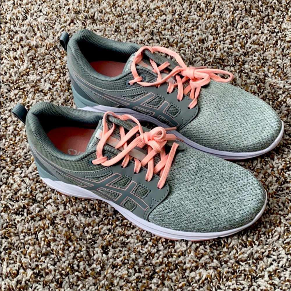 Asics Gel-Torrance Women’s sneakers